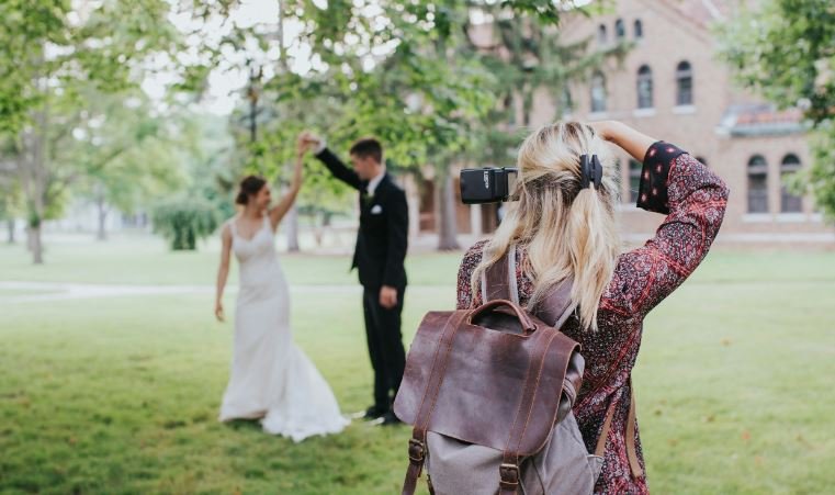 How to Create a Wedding Photography Shot List